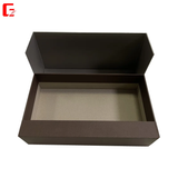 Simple foldable magnetic envelope gift box
